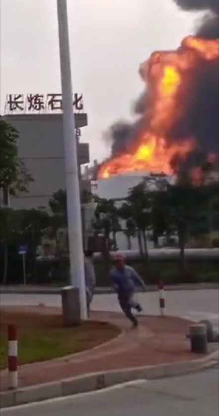 ‘hth华体’Lady GaGa荣登福布斯极速上位新星榜首(图2) hth·华体